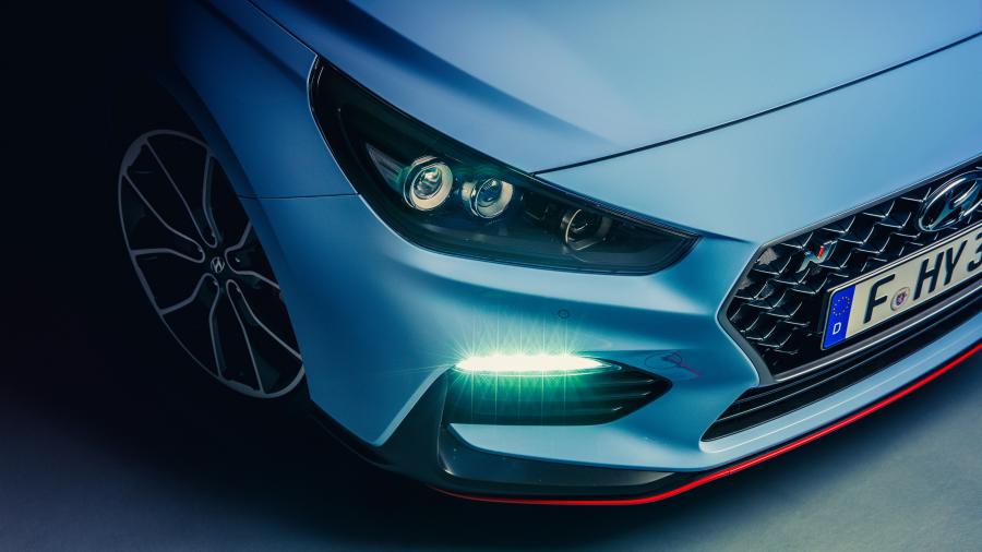 Детали экстерьера Hyundai i30 N 2017 года  (WW) (фото 3 из 47)